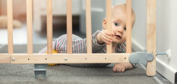 Treppenschutzgitter Schutz für Kind & Hund