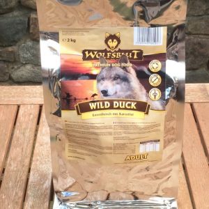 Bild 1: Die Verpackung vom WOLFSBLUT Wild Duck Trockenfutter hat auch einen Zipp-Verschluss.