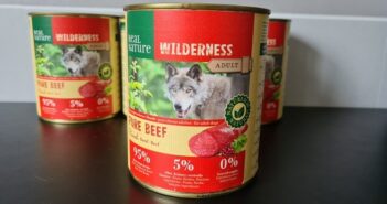 Nassfuttertest: Wie gut ist Real Nature Wilderness Rind Pur?