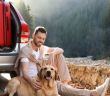 Weltweiter Feiertag für die enge Mensch-Hund-Beziehung (Foto: AdobeStock - New Africa 586680501)